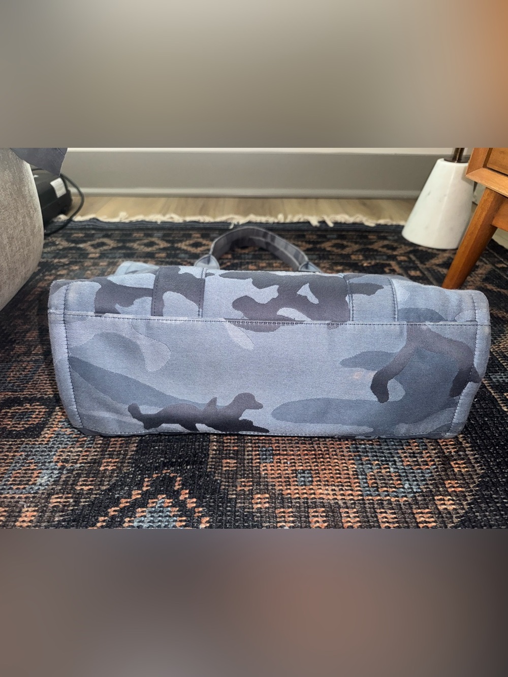 Marc Jacobs Gray Camo Tote Bag - Picture 7 of 7